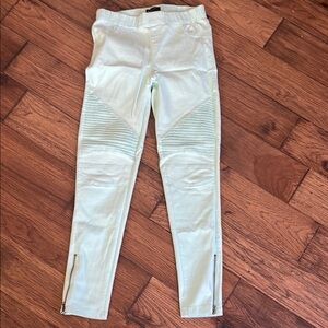 Women’s Beulah Mint Leggings with Textured Surface and High Waist Design